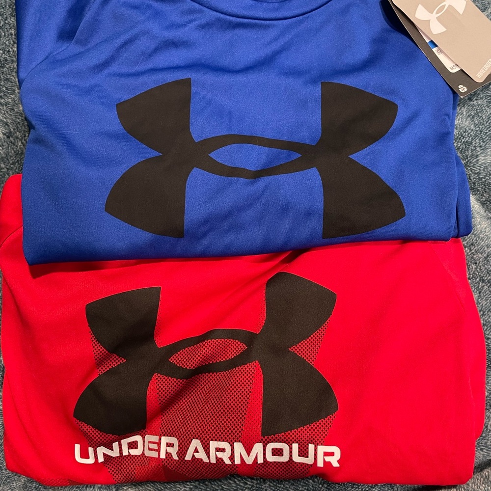 Under Armour - NEW - Short Sleeve Shirts (2)